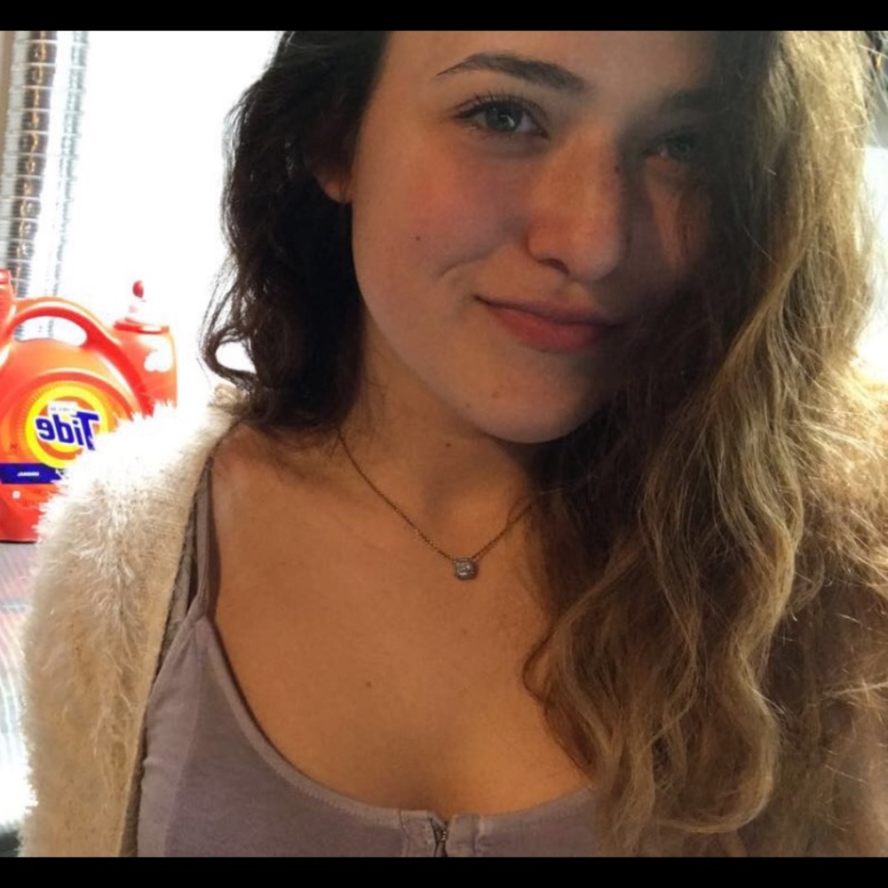 Meet your Posher, Cali